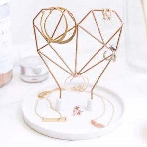 🔴SOLD🔴Brand 🆕 Imm Living Jewelry holder